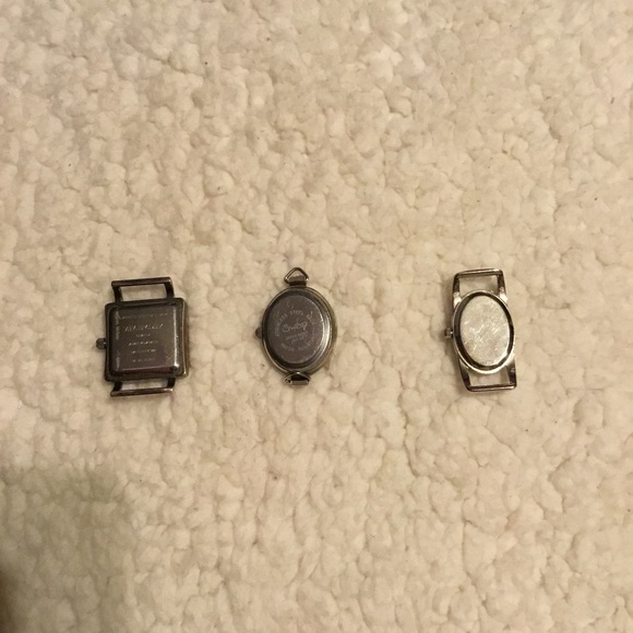 Collection of 3 vintage watches Vera Bradley, etc. - Picture 5 of 5